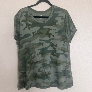 GAP camo top